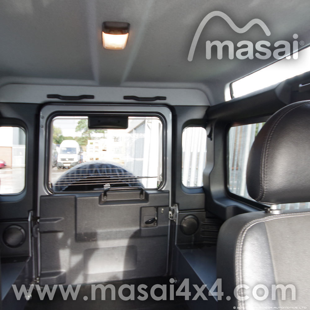 Interior Lamp Assembly / Coutesy Light - For Land Rover Defender