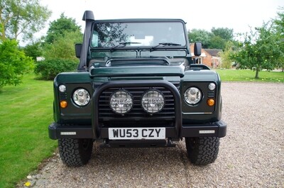 Stainless Steel Nudge Bar / A Bar - (Air Con ONLY) off-roading for Land Rover Defenders Stainless Steel Nudge Bar / A Bar - (Air Con ONLY) off-roading for Land Rover Defenders