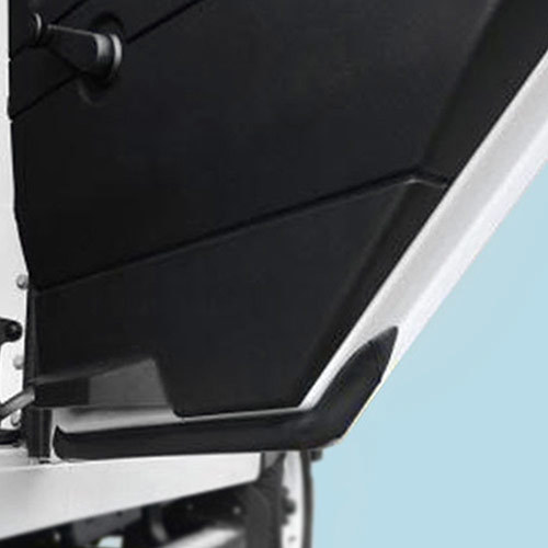 Weatherstrip - RH Side - Middle Row Lower Door Seal - Land Rover Defender 110/130 (2005 Onwards) Weatherstrip - RH Side - Middle Row Lower Door Seal - Land Rover Defender 110/130 (2005 Onwards)