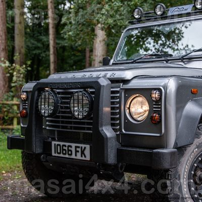 A Bar for Off-roading Land Rover Defenders 90/110 (Genuine LR) (Winch and non-winch versions)