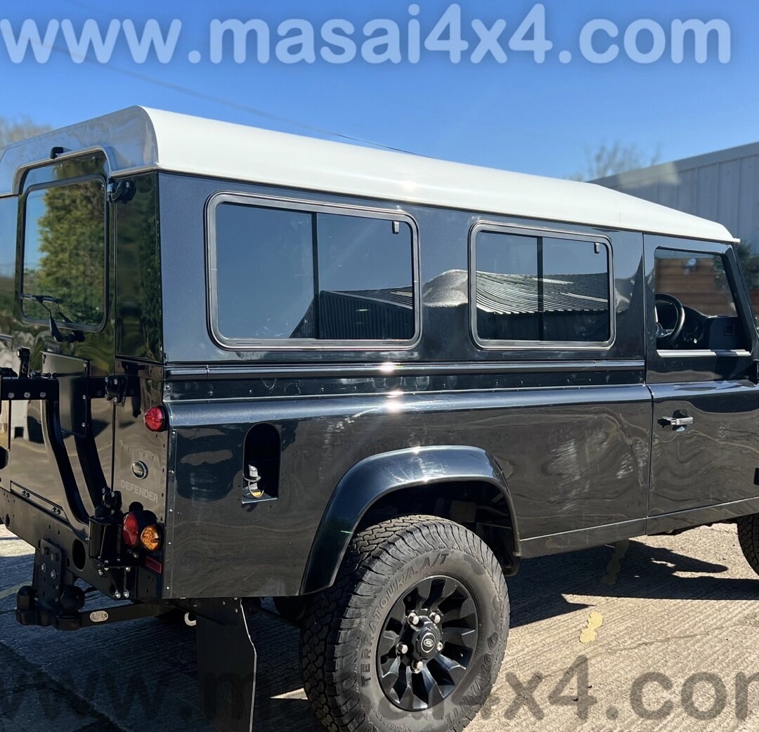 Sliding Side Windows for Defender 110 2-Door 200TDI, 300TDI, TD5 & PUMA TDCI (50/50 radius) - Dark Tinted - Pair Sliding Side Windows for Defender 110 2-Door 200TDI, 300TDI, TD5 & PUMA TDCI (50/50 radius) - Dark Tinted - Pair