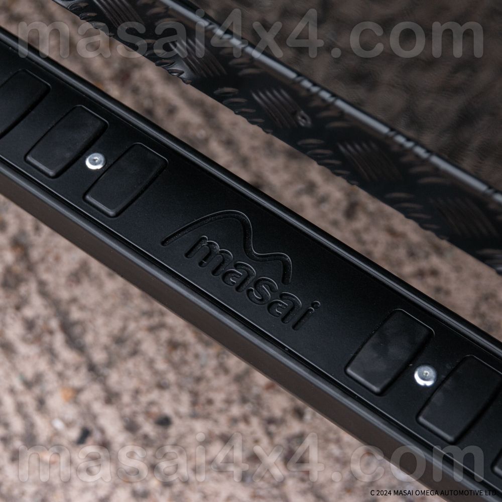 Masai "Fire and Ice" style Tubular Side Steps for Land Rover Defender, Which Defender?: 90, Which Colour Plate?: Black Plates & Rubber Tread