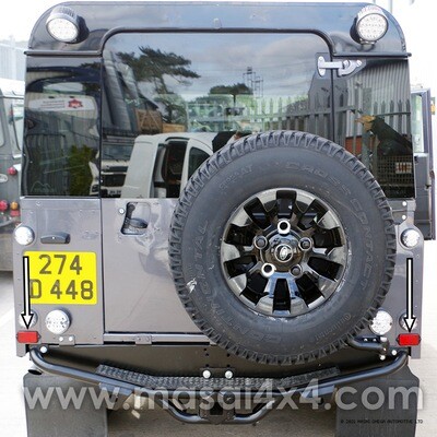 Rear Reflectors (Red) for Defender 200TDI, 300TDI, TD5 and Puma (PAIR) - OEM