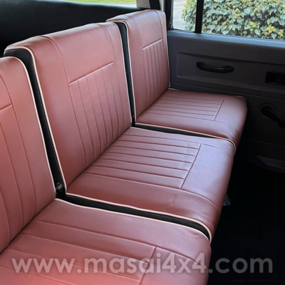 Middle Row Seat Covers for Land Rover Defender TD5, 200TDI &amp; 300TDI - Flute style with Piping