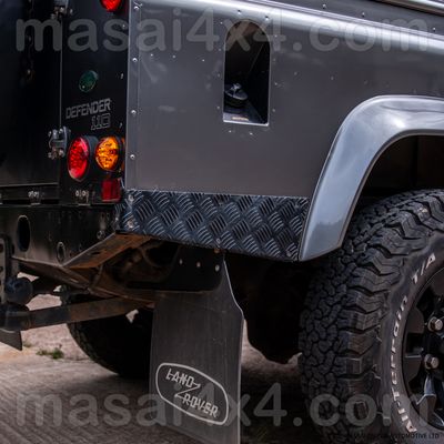Corner Plates - 3mm Aluminium Chequer Plate for Land Rover Defender 90 and 110