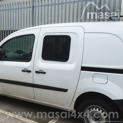Renault Kangoo Side Windows, Slide Opening, Dark-Tinted (pair) Renault Kangoo Side Windows, Slide Opening, Dark-Tinted (pair)
