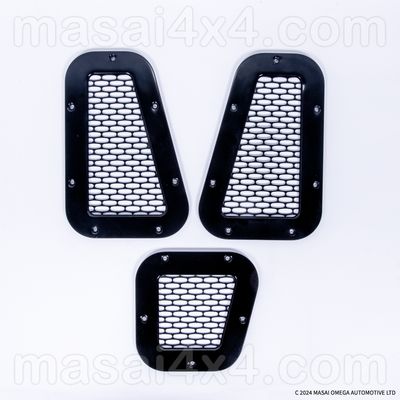Masai 3-Piece Intake Billet Aluminium Side Vent Grille and Wing Top Vent Set - Defender 90/110 300TDI/TD5/Puma - 8mm Black Unbranded Masai 3-Piece Intake Billet Aluminium Side Vent Grille and Wing Top Vent Set - Defender 90/110 300TDI/TD5/Puma - 8mm Black Unbranded