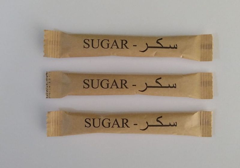 سكر بني 4 كيلو 800 اصبع في الكرتون Brown sugar 4 kg 800 sticks per carton