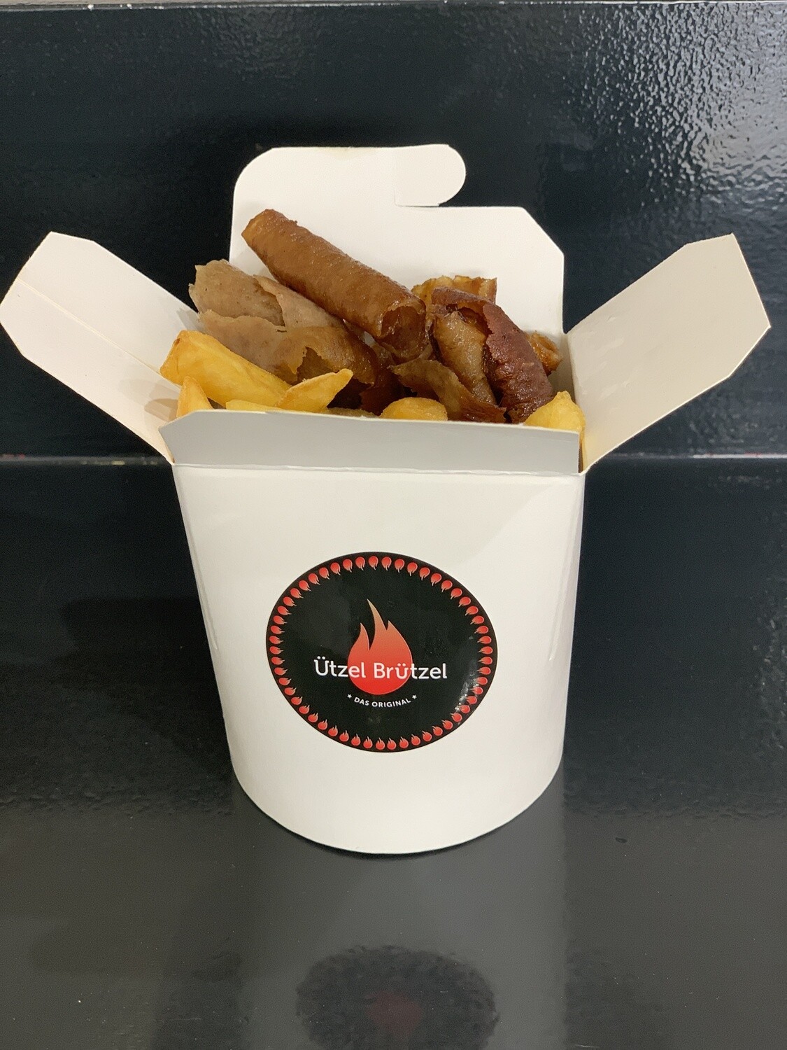 Kebab Box mit Pommes od. Salat und Soße