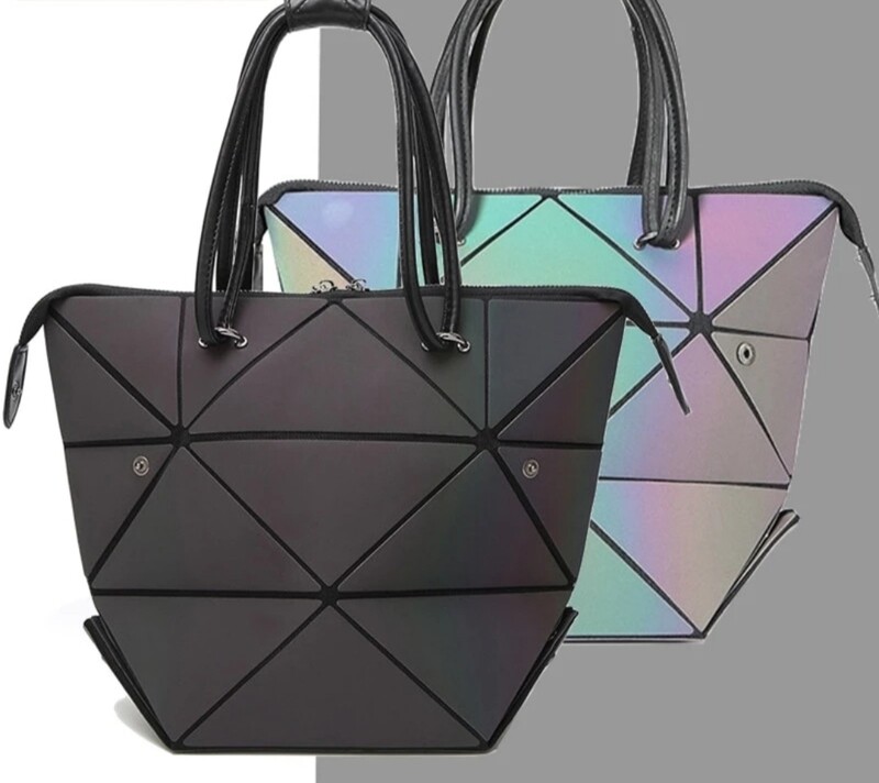 Borsa geometrica luminosa &quot;Versus&quot;