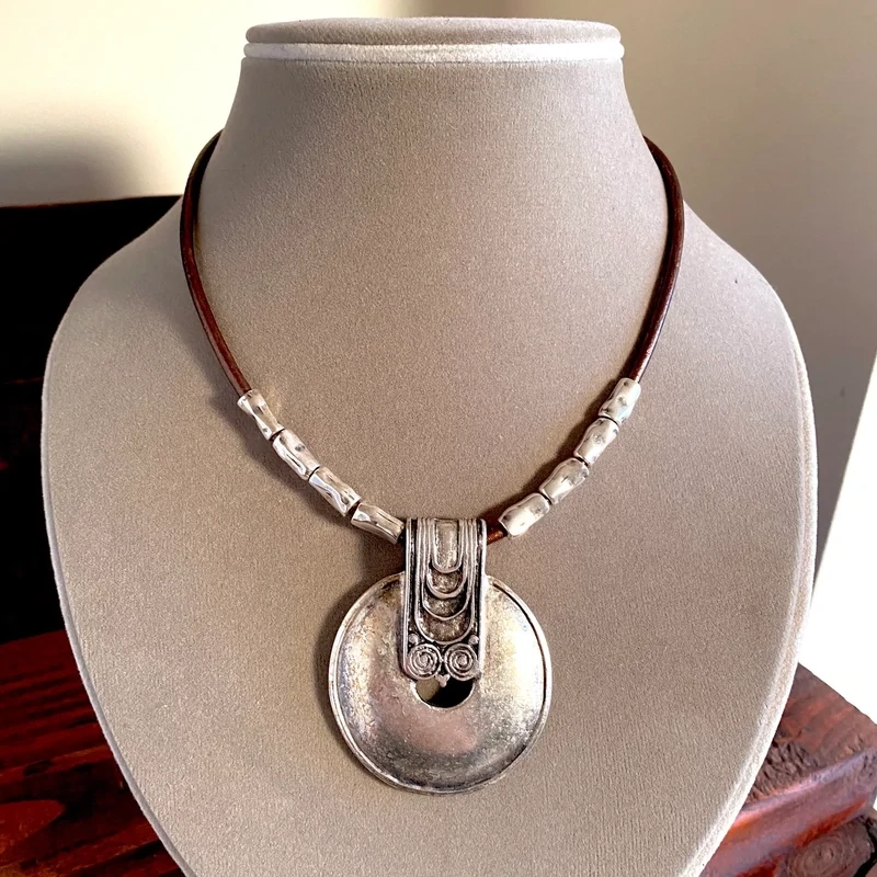 Boho Silver Pendant Leather Necklace