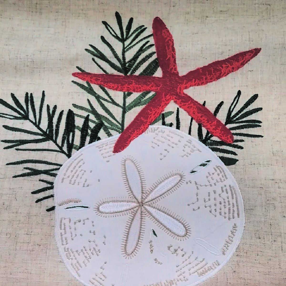 Shells Pattern Christmas Table Runner 14" x 72" Shells Pattern Christmas Table Runner 14" x 72"