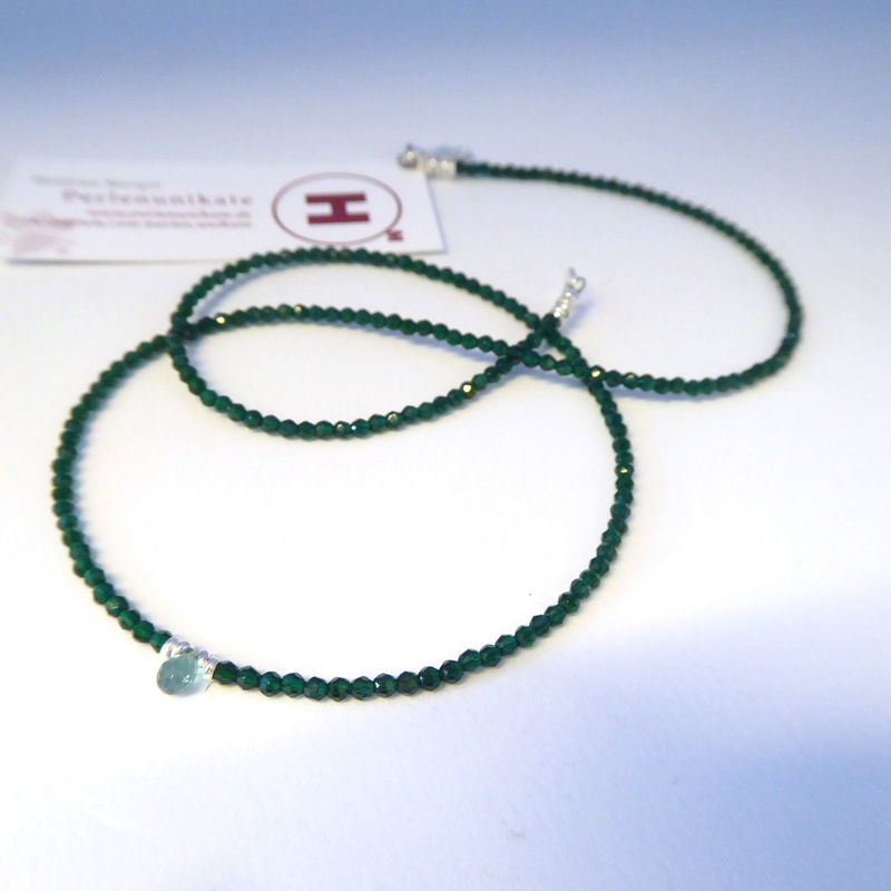Tolles Grün! Collier mit Turmalintropfen Tolles Grün! Collier mit Turmalintropfen