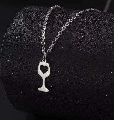 ? - Ein Herz für Wein, Edelstahl