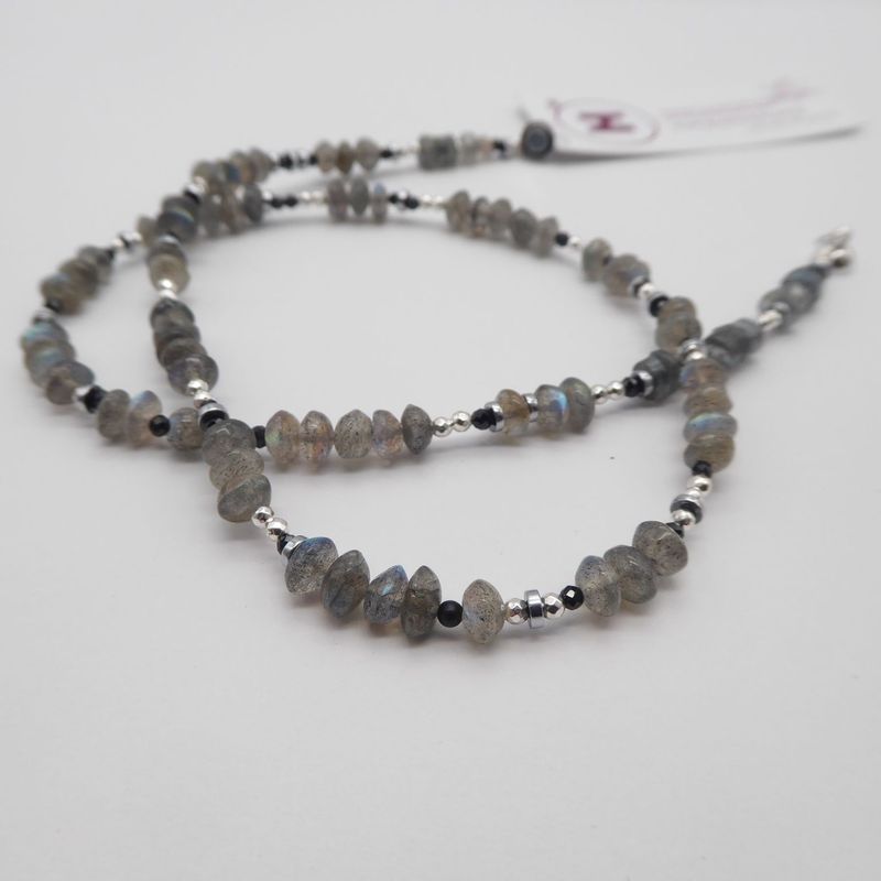 Collier Labradorit und Spinell Collier Labradorit und Spinell