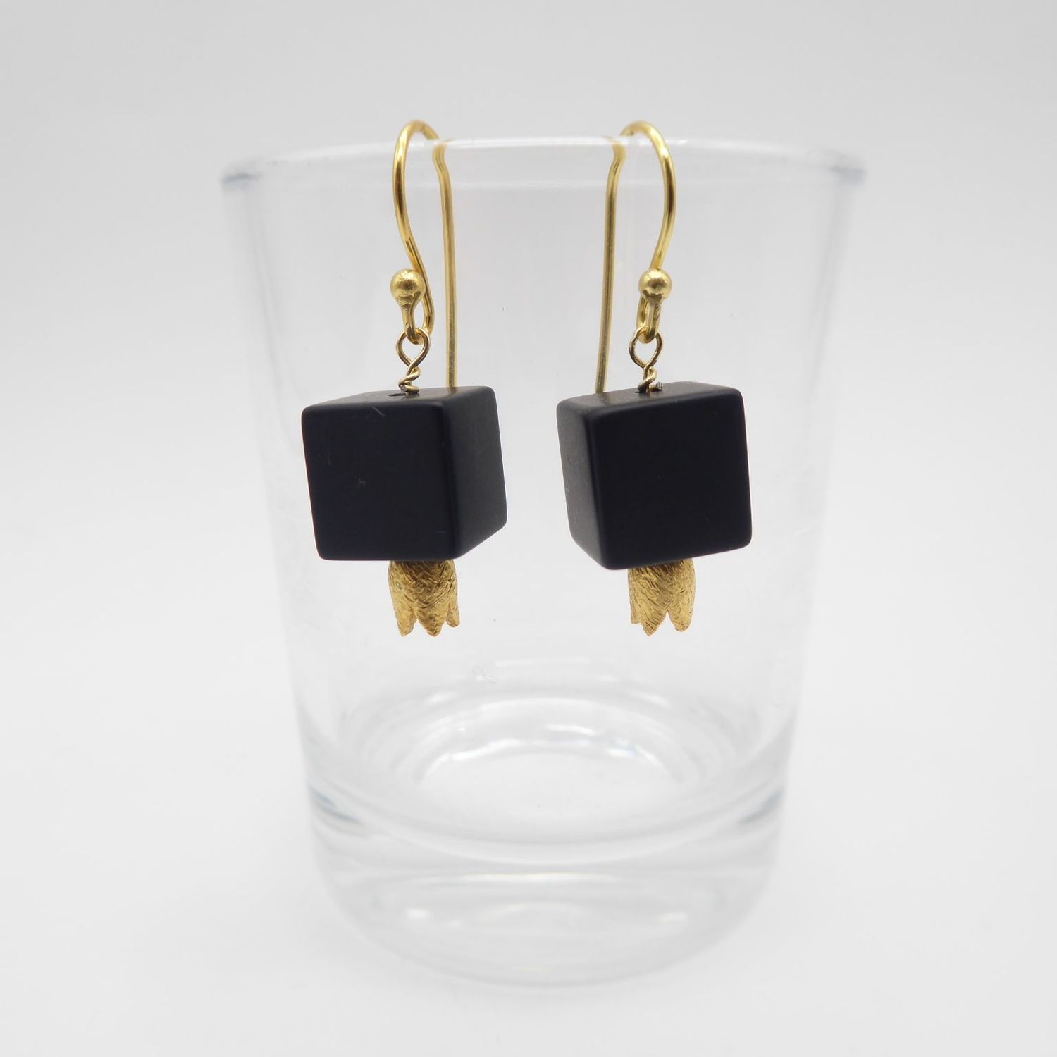 Onyx Cube Ohrringe