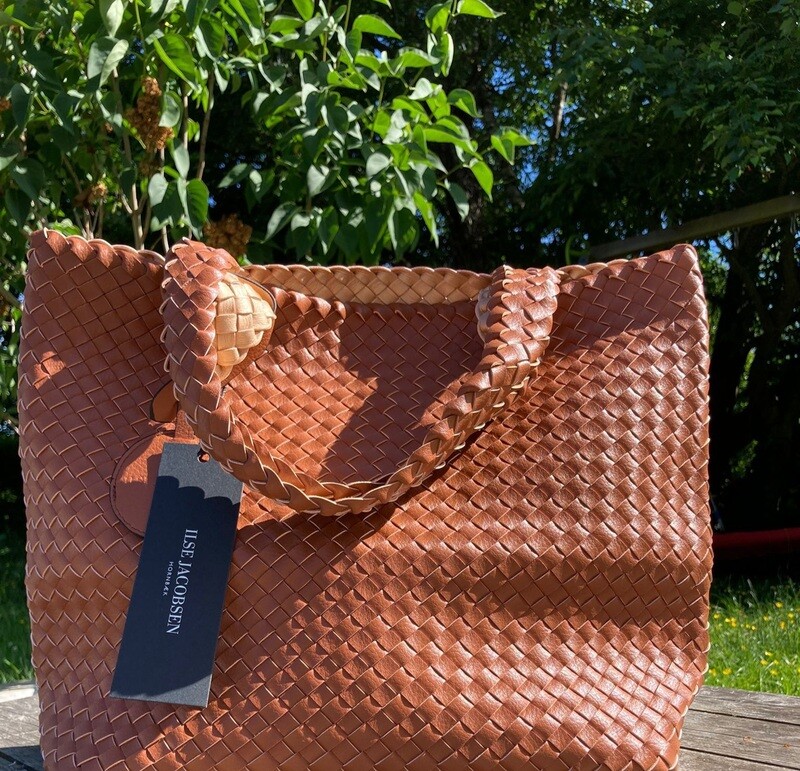 ILSE JACOBSEN REVERSIBLE TOTE BAG