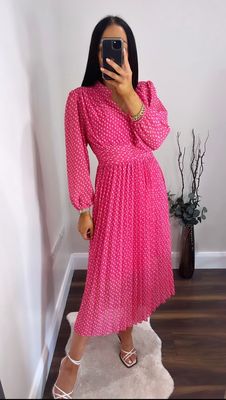 Pattern Dress with pleated skirt