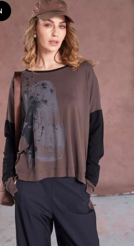 Naya two tone Placement print top