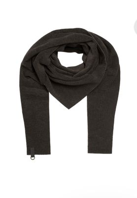 Henrietta Triangle Fleece Scarf