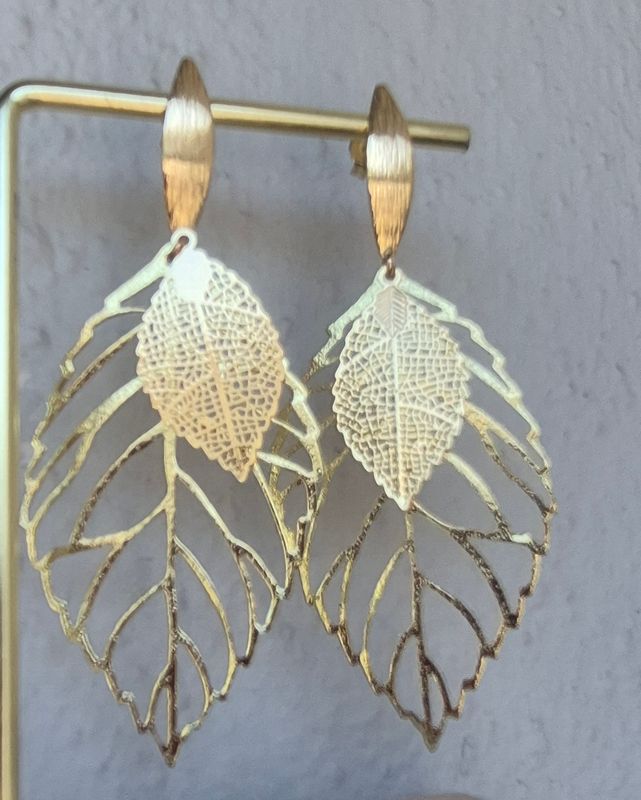 Double Leaf Gold Earings