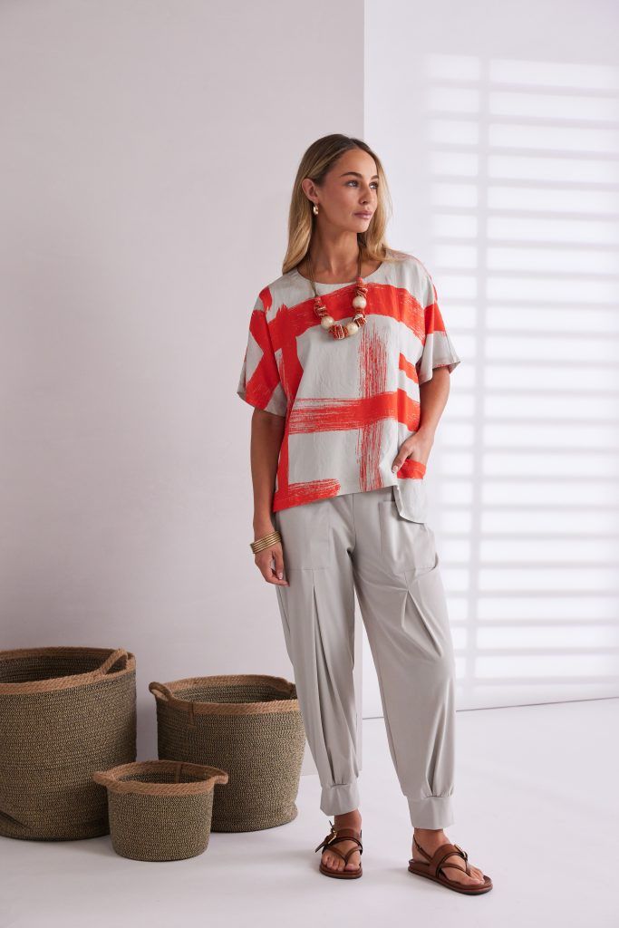 NAYA CUFF TROUSERS WITH PLEATED FROM WITH PATCH POCKET