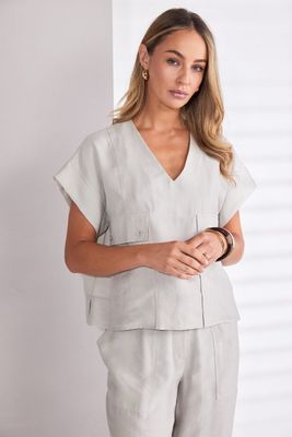 NAYA PATCH POCKET WITH V NECK TOP