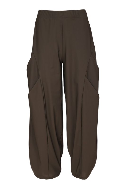 NAYA ​Shaped Trouser With Tucks At Front