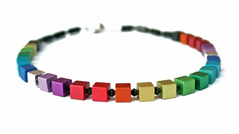 Rainbow Line Regenbogen Würfelkette