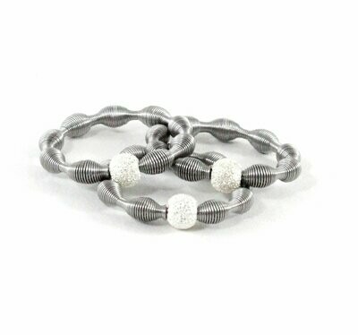 Edelstahl Stretch Ringe mit 925 Silber Perle in Weiss