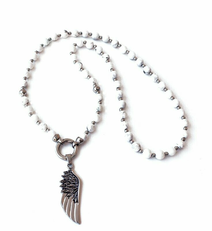 Trendige XL Kette aus echtem Howlit in Weiss