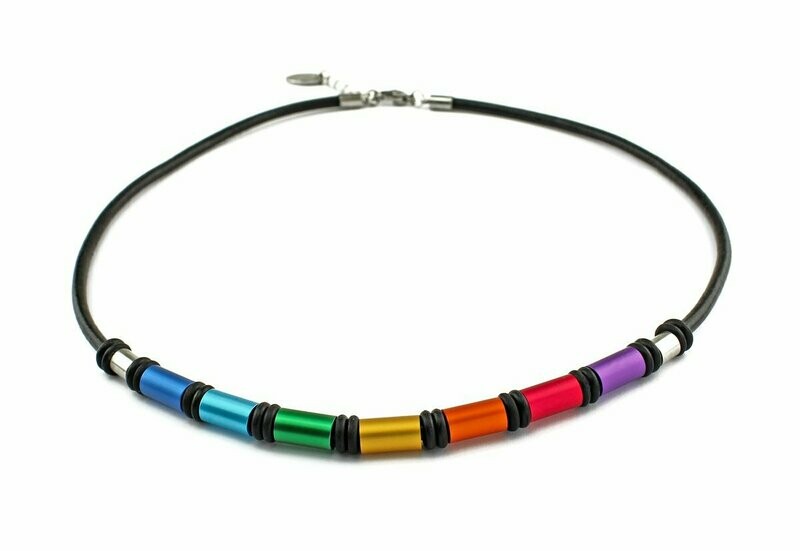 Ledercollier "Regenbogen" aus Aluminium- & Edelstahlelementen für "Sie" oder "Ihn" im Surferstil