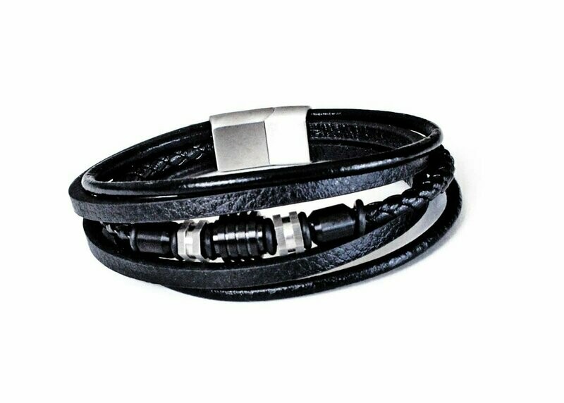 Elegantes Armband mit Edelstahlelementen