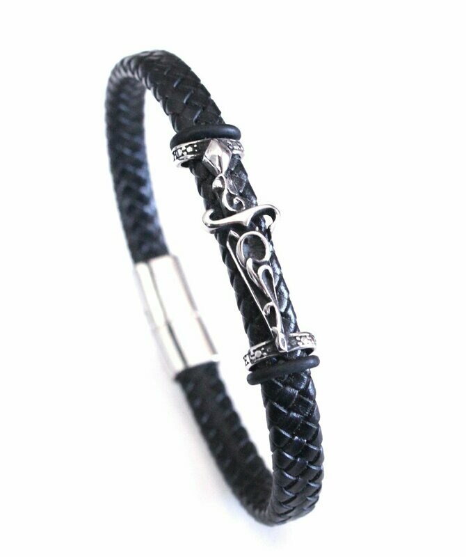 Schmales geflochtenes Lederarmband mit keltischem Dolch