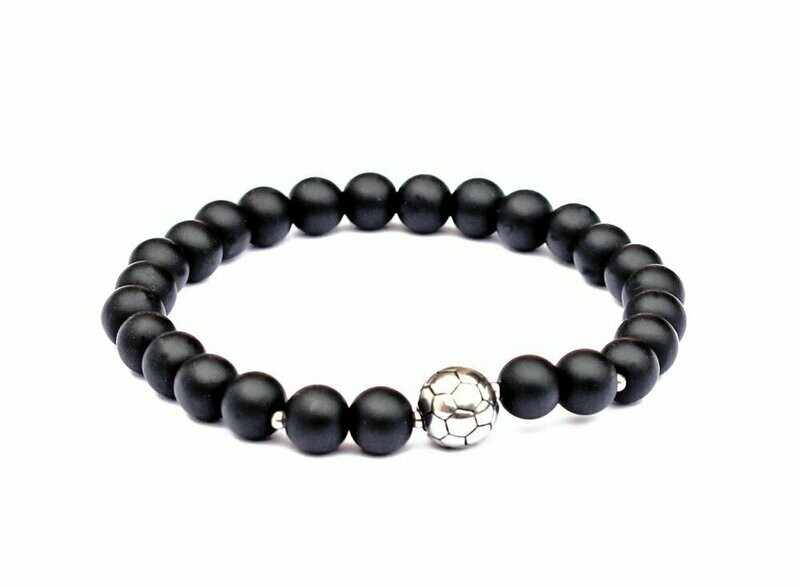 Lässiges Armband aus schwarzem Onyx mit Fussball - Element