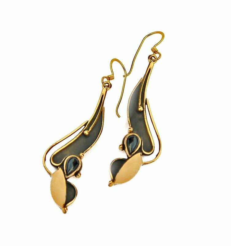 Extravagante Vintage Ohrhänger 
Bronze und Onyx im Jugendstil Boheme