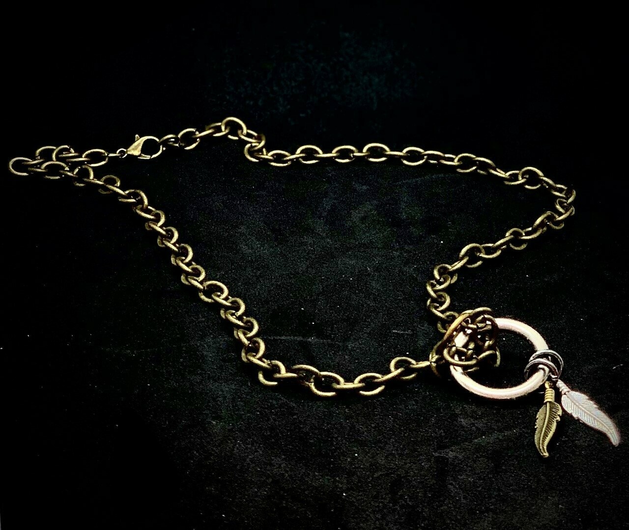 Mens feather light feather chain