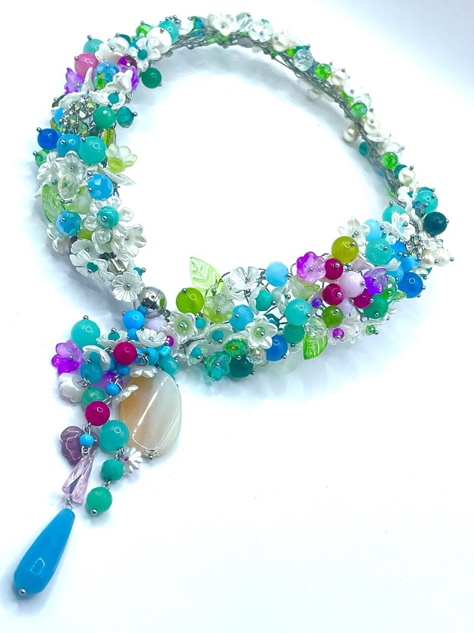 Collana fiori madreperla, pietre semiprezione agate