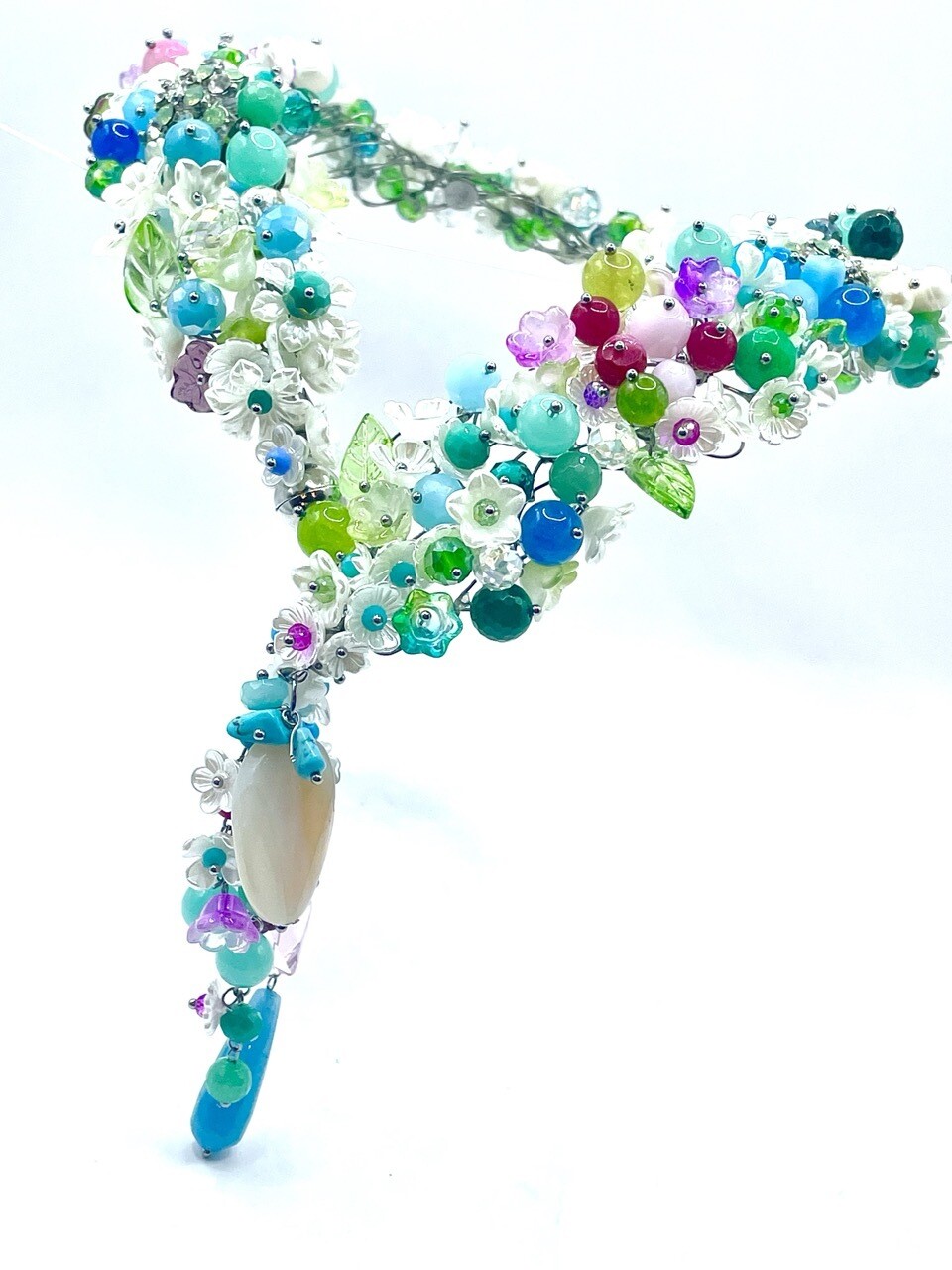 Collana fiori madreperla, pietre semiprezione agate