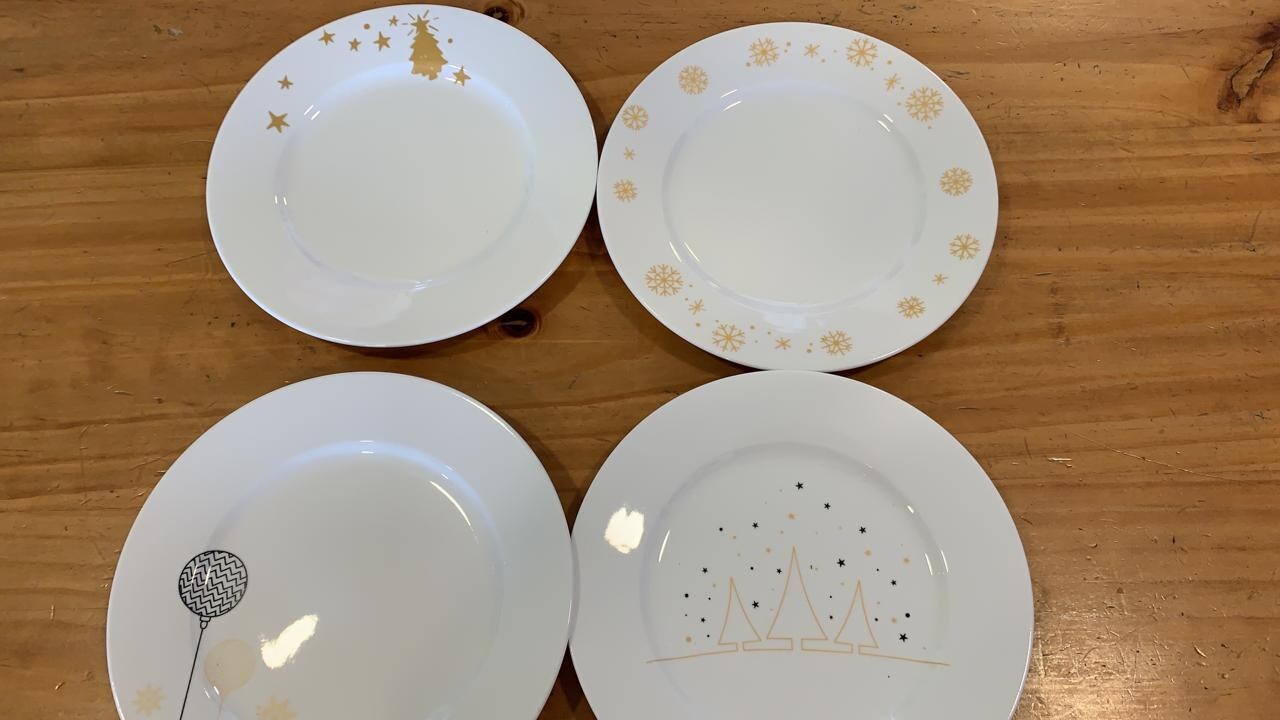 Set De 4 Platos Navideños Copos&Estrellas 8"