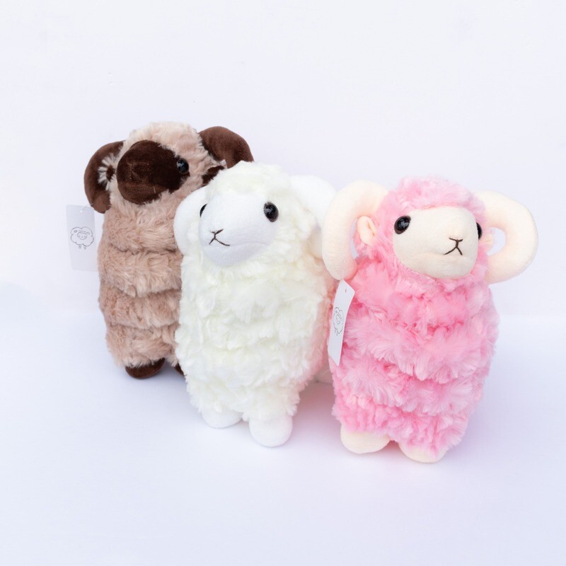 Muñeco carnero 25 cm