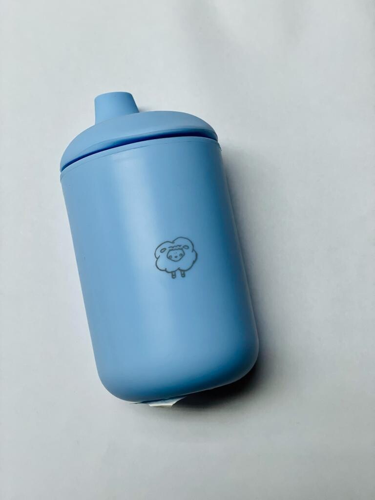 Vaso de Silicona con Boquilla para entrenamiento de bebé
