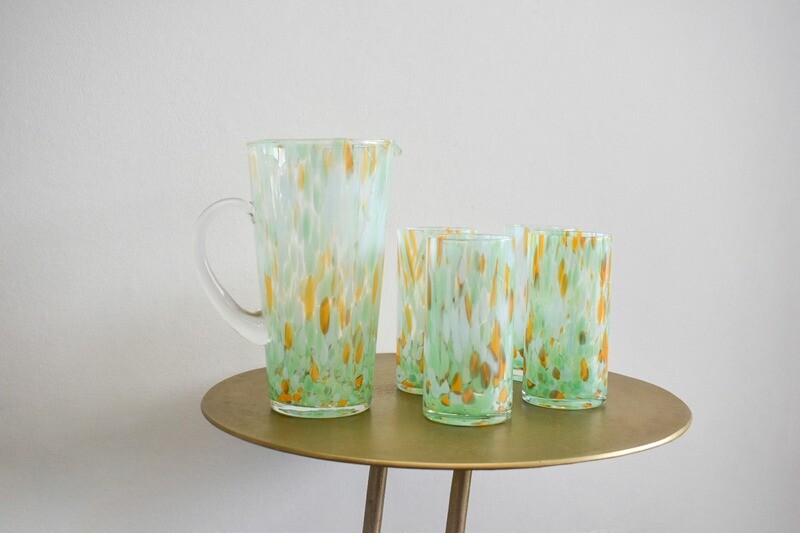 Jarra de vidrio naranja/verde 1500mL