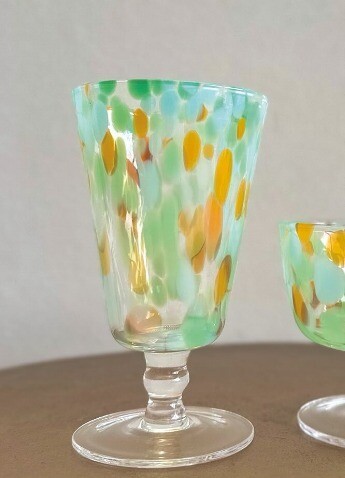 Set de 4 copas de vidrio para agua naranja/verde 280mL