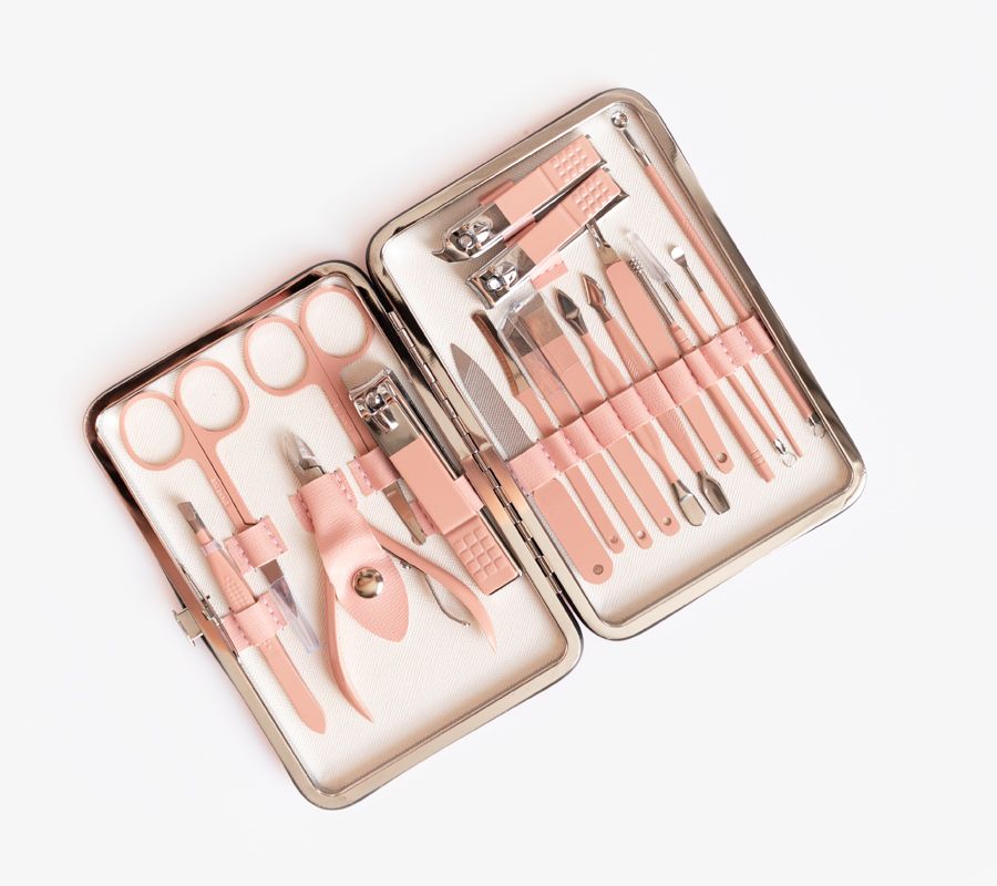 Set De Manicure Acero Inoxidable 18 Pzas