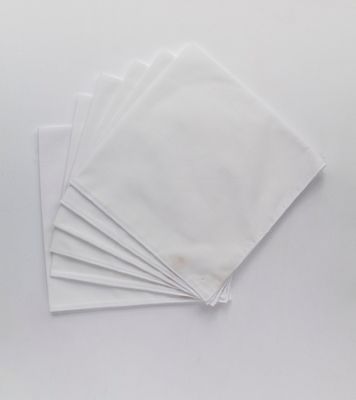 Set De 6 Servilletas Dacrón Blanco 18X18 Con Over Blanco
