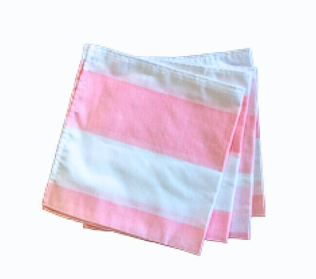 Set de 4 Servilletas de Dacrón de líneas rosa y blanco