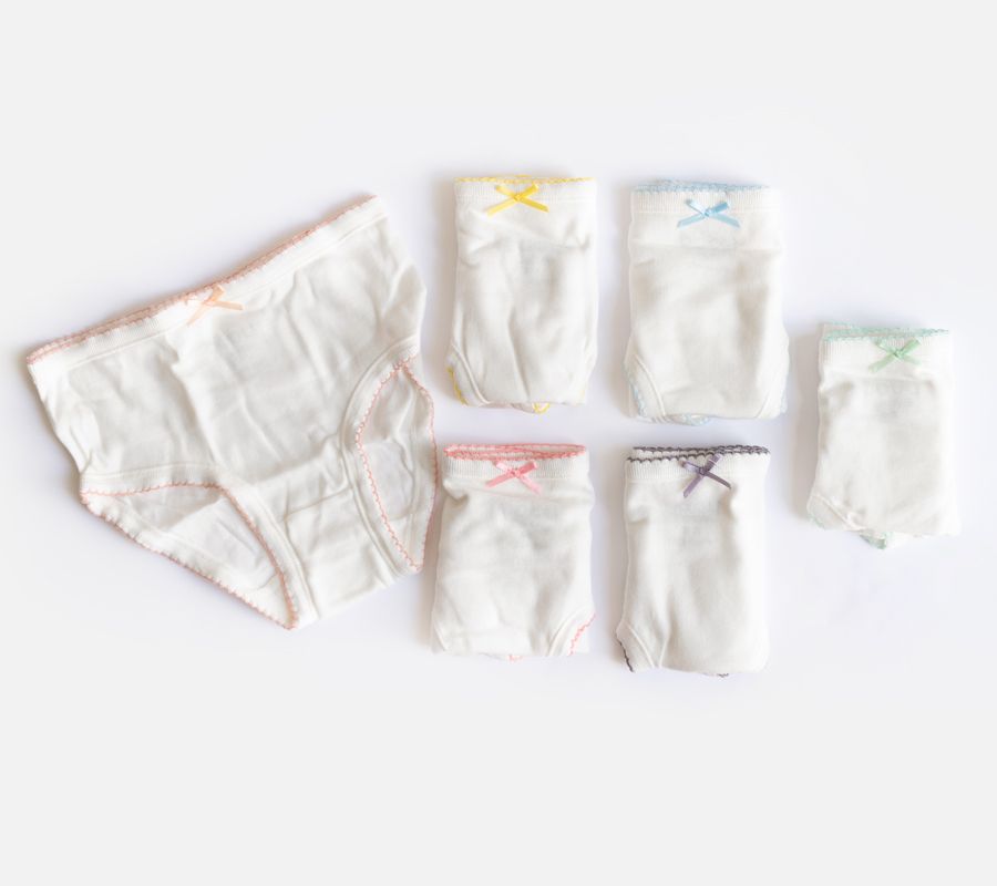 Set de 6 calzones de algodón para niña cute