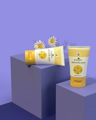 Protector Solar SFP 50 Con Aceites Esenciales Exotik 40 Ml
