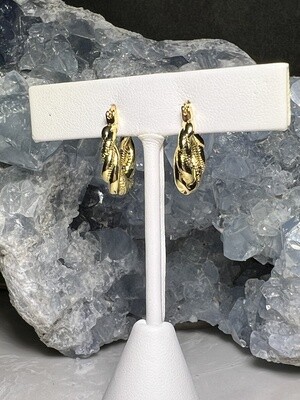 Martha Gold Twist